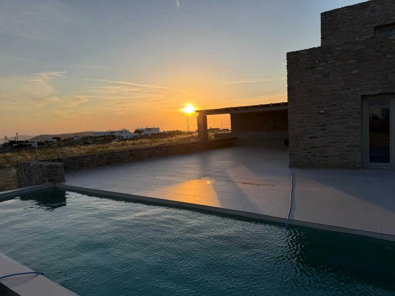 Paragka, Mykonos — pool and terrace